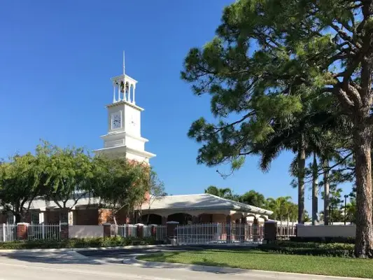 Pine Crest School - Fort Lauderdale Campus