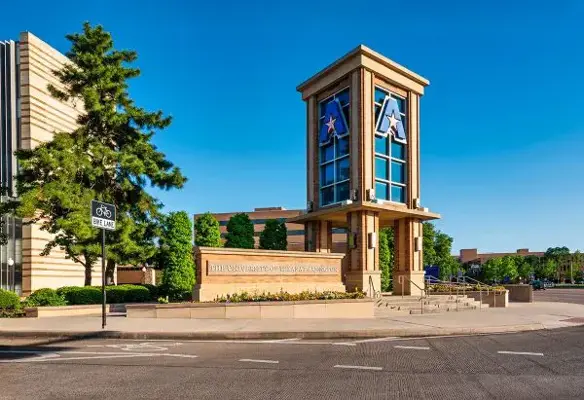 TRƯỜNG ĐẠI HỌC THE UNIVERSITY OF TEXAS AT ARLINGTON (UTA)