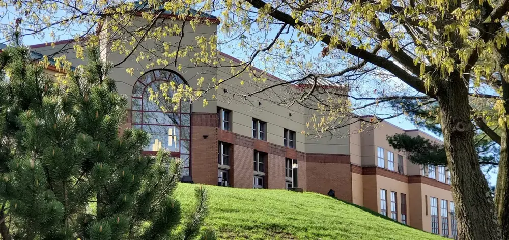 Khu&ocirc;n vi&ecirc;n La Roche University ở McCandless, Pennsylvania